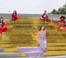 Lorde delivers environmental message and plays ‘Solar Power’ for Global Citizen Live