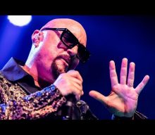 Watch GEOFF TATE Perform QUEENSRŸCHE’s Entire ‘Empire’ And ‘Rage For Order’ Albums In Montclair, California