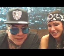 Ex-STEEL PANTHER Bassist TRAVIS HALEY (a.k.a. LEXXI FOXX) Hasn’t Talked To His Former Bandmates: ‘There’s Some Sore Spots’