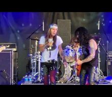 Watch STEVEN ADLER Perform GUNS N’ ROSES Classics At Minnesota’s ROCKTEMBER MUSIC FESTIVAL