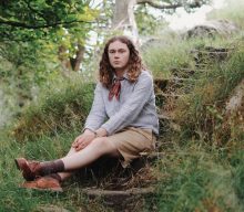Strawberry Guy: TikTok-conquering songwriter with joyful, retro charm