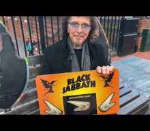 BLACK SABBATH’s TONY IOMMI Meets His 469-Million-Year-Old Fossil (Video)