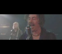 ADRIAN SMITH + RICHIE KOTZEN: Making Of ‘Better Days’ Music Video