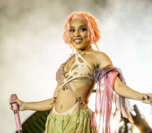 Doja Cat tests positive for COVID-19, pulls out of iHeartRadio Jingle Ball Tour