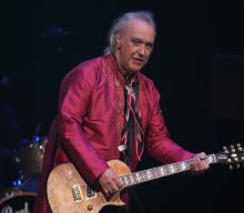 The Kinks’ Dave Davies announces autobiography ‘Living On A Thin Line’