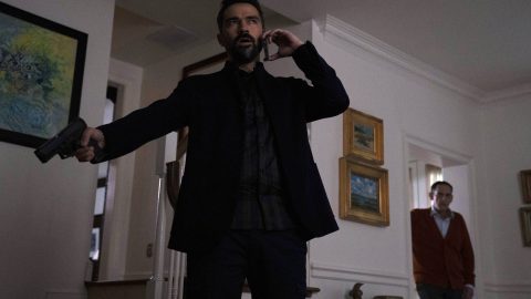 ‘Ozark’ star Alfonso Herrera on midseason finale cliffhanger: “I was in shock”