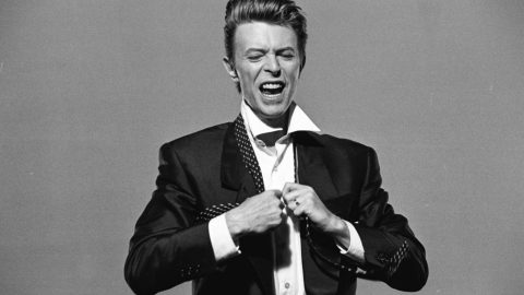 Fans pay tribute to David Bowie on late singer’s 75th birthday