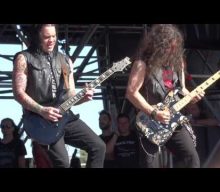 QUEENSRŸCHE Shares Previously Unreleased Photo Of TODD LA TORRE And GEOFF TATE During 2017 Encounter At Festival