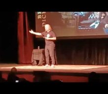 Watch IRON MAIDEN’s BRUCE DICKINSON Answer Fan-Submitted Questions At Austin Spoken-Word Show