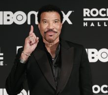 Lionel Richie cancels summer tour and Isle Of Wight headline slot