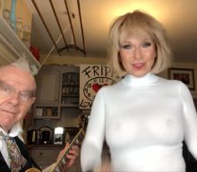 Robert Fripp and Toyah Willcox cover The Black Keys on Sunday Lunch