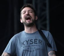 Frank Turner says it would be “pretty funny and cool” if he won this week’s chart battle