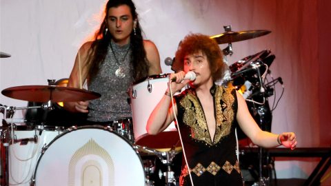 Watch Greta Van Fleet kick off their 2022 ‘Dreams In Gold’ tour