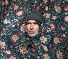 Gruff Rhys shares new two-track single, ‘People Are Pissed’