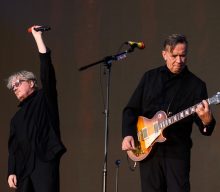 Devo on the Rock And Roll Hall Of Fame: “I voted for Dolly Parton”