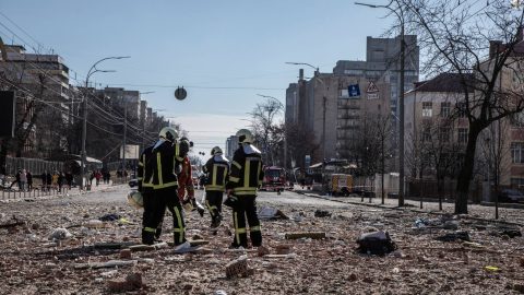 Factory Records founder Alan Erasmus travelling to Ukraine on humanitarian mission