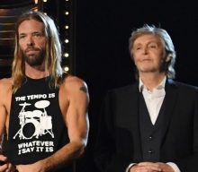 Paul McCartney pens emotional tribute to Taylor Hawkins: “You were a true Rock and Roll hero”