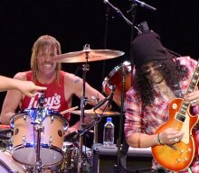 Watch Slash pay tribute to “really close friend” Taylor Hawkins at Orlando gig