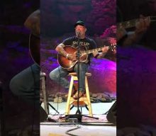 AARON LEWIS Says ‘Nobody Likes To Hear The Truth Anymore’ As He Once Again Promotes COVID-19 Conspiracy Theories
