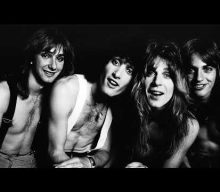 New RANDY RHOADS Documentary ‘Reflections Of A Guitar Icon’ Coming To VOD Next Month