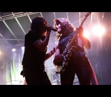 Watch: BULLETBOYS’ MARQ TORIEN Joins STEEL PANTHER For ‘Smooth Up In Ya’ Performance At Rainbow 50th-Anniversary Party