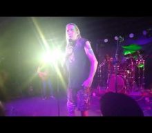 Watch: NICKO MCBRAIN Performs IRON MAIDEN Classics With TITANIUM TART In Tampa