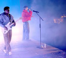 Watch Omar Apollo join Daniel Caesar at Coachella 2022 to perform ‘Invincible’