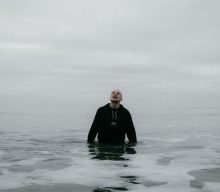 Benefits announce new ‘Flag’ / ‘Empire’ 7″ via Yard Act’s Zen F.C. label