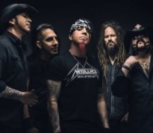 CHAD GRAY Says There Are ‘Two Or Three’ Unreleased HELLYEAH Songs With VINNIE PAUL’s Drums