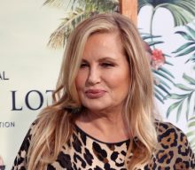 Jennifer Coolidge’s spray tan for ‘The White Lotus’ resulted in A&E trip