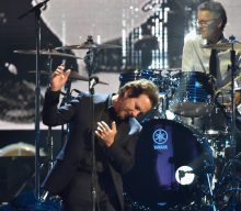 Pearl Jam joined on-stage by founding drummer Dave Krusen for the first time in 31 years