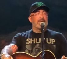 AARON LEWIS Defends Draft Opinion That Would Overturn Roe v. Wade: ‘Stop Listening To The Lies’
