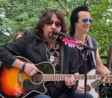 Watch: ACE FREHLEY Performs Acoustic Version Of ‘2000 Man’ Poolside At CREATURES FEST