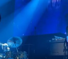 Watch DEEP PURPLE Perform In Istanbul With Touring Guitarist SIMON MCBRIDE