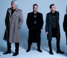JOE ELLIOTT: Why The Album Format Is Still Important For DEF LEPPARD