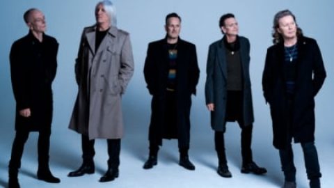 JOE ELLIOTT: Why The Album Format Is Still Important For DEF LEPPARD