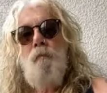 Ex-MÖTLEY CRÜE Singer JOHN CORABI Says Writing His Autobiography Was A ‘Cleansing’ And ‘Tedious’ Experience