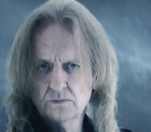 K.K. DOWNING On JUDAS PRIEST’s ROCK AND ROLL HALL OF FAME Induction: ‘I Think It’s Job Done’