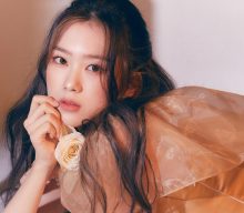 Jiho addresses departure from OH MY GIRL in handwritten letter