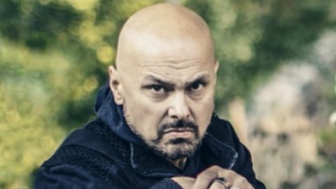 Ex-KAMELOT Singer ROY KHAN Says His Solo Release Is ‘Starting To Shape Up’