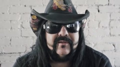 VINNIE PAUL’s Estate To Auction His Collection Of Personal And Private Mementos