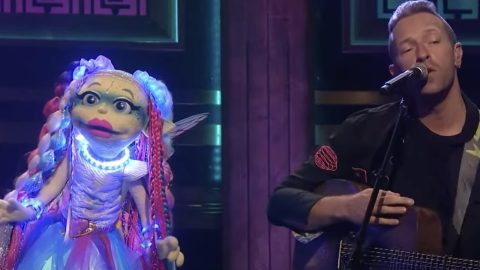 Watch Coldplay’s Chris Martin join puppet group The Weirdos for TV performance
