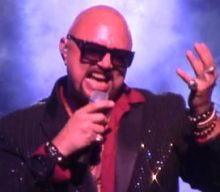 GEOFF TATE On Why He No Longer Sings QUEENSRŸCHE’s Classic Songs In Original Key: ‘I Can’t Hit Those High Notes Like That Anymore’