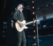 Watch DEF LEPPARD’s JOE ELLIOTT ‘Completely Bollock Up’ His Cover Of THE BEATLES’ ‘I’ve Just Seen A Face’