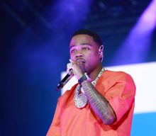 Roddy Ricch leads “Fuck NYPD” chant during Summer Jam performance after weapons charges dismissed