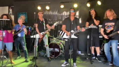 Watch: RUDOLF SCHENKER And MATTHIAS JABS Perform SCORPIONS Classics At ‘Rock ‘N’ Roll Fantasy Camp’ In Las Vegas