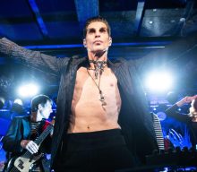Watch Porno For Pyros play ‘Wishing Well’ and ‘Cursed Male’ at first official reunion show