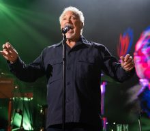 Tom Jones denies collapsing ahead of postponed Budapest show
