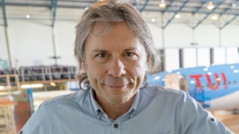 Aviation Firm Of IRON MAIDEN Singer BRUCE DICKINSON Creating 100 New Jobs
