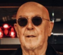 NAZARETH’s PETE AGNEW Pays Tribute To MANNY CHARLTON: ‘His Contribution As A Musician Was Immeasurable’